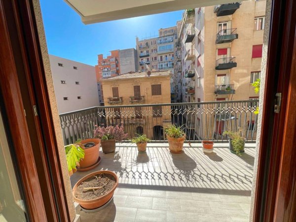 appartamento in vendita a Palermo in zona Libertà