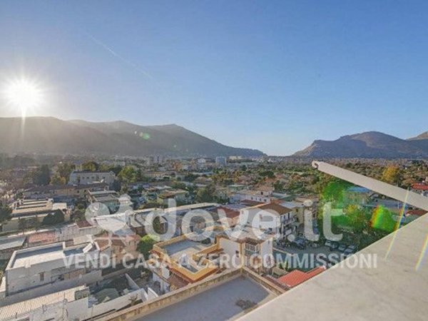 appartamento in vendita a Palermo in zona Pallavicino