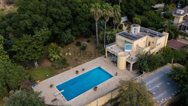 casa indipendente in vendita a Palermo in zona Mondello