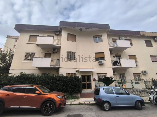 appartamento in vendita a Palermo in zona Uditore