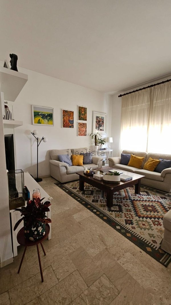 appartamento in vendita a Palermo in zona Libertà