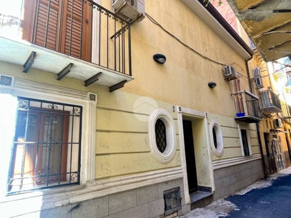 appartamento in vendita a Palermo in zona Centro storico