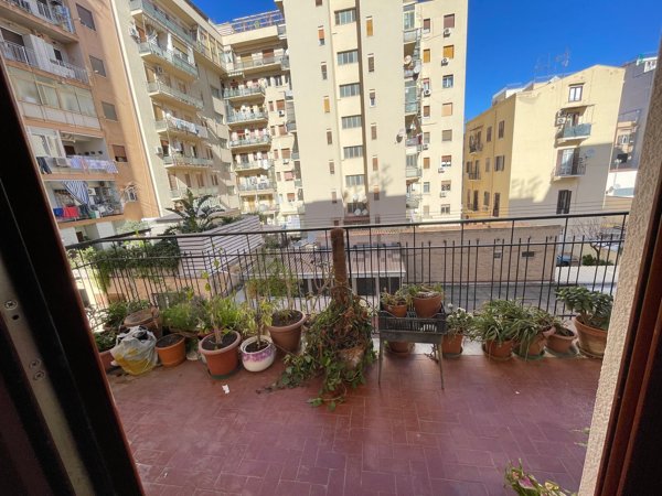 appartamento in vendita a Palermo in zona Libertà