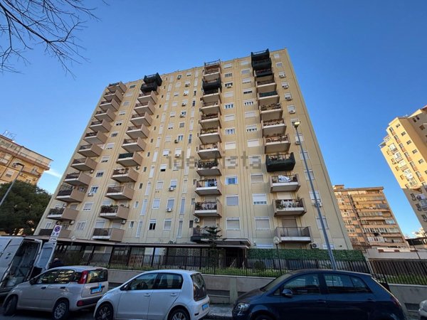 appartamento in vendita a Palermo