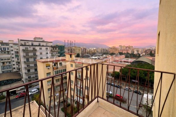 appartamento in vendita a Palermo in zona Resuttana