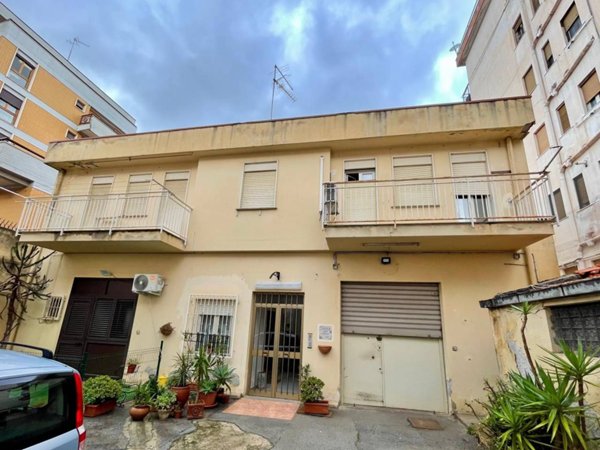 appartamento in vendita a Palermo in zona Altarello