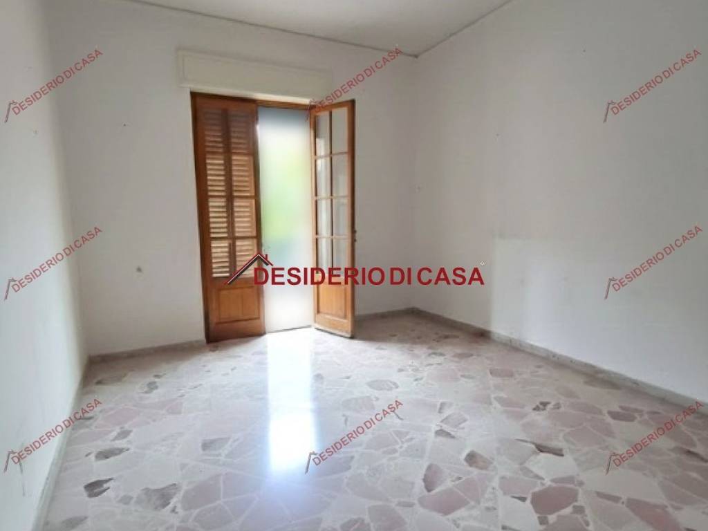 appartamento in vendita a Palermo in zona Malaspina/Palagonia