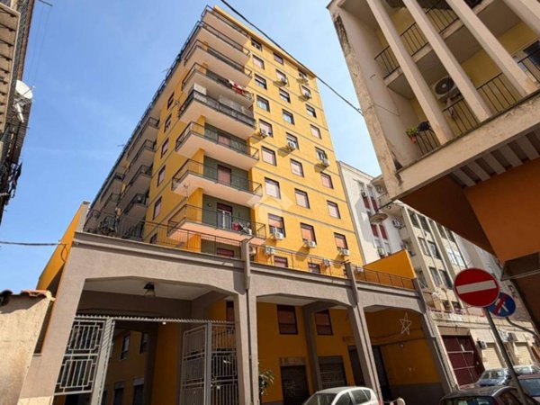 appartamento in vendita a Palermo in zona Oreto