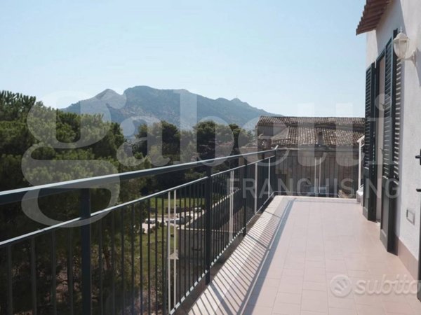 appartamento in vendita a Palermo in zona Pallavicino