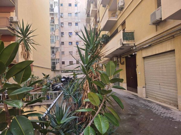 appartamento in vendita a Palermo in zona Libertà