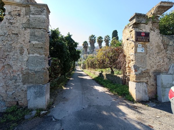 quadrivano in vendita a Palermo in zona Boccadifalco
