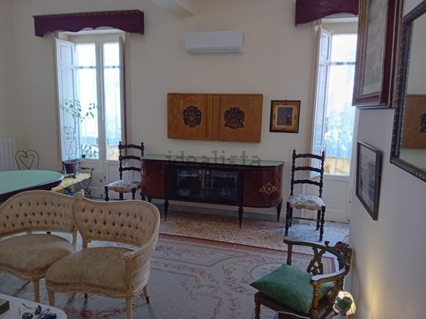 appartamento in vendita a Palermo in zona Zisa