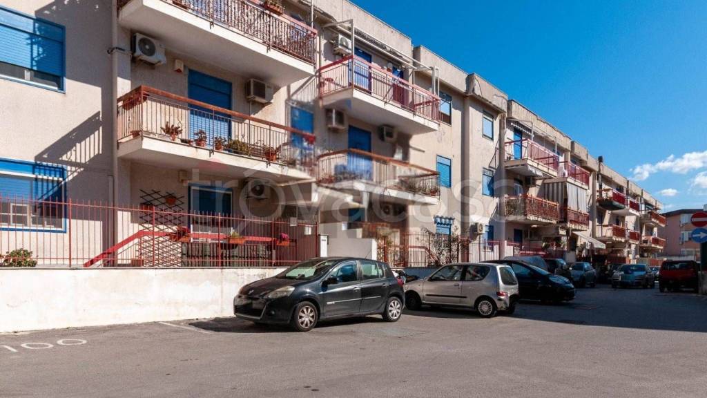 appartamento in vendita a Palermo in zona Acqua dei Corsari