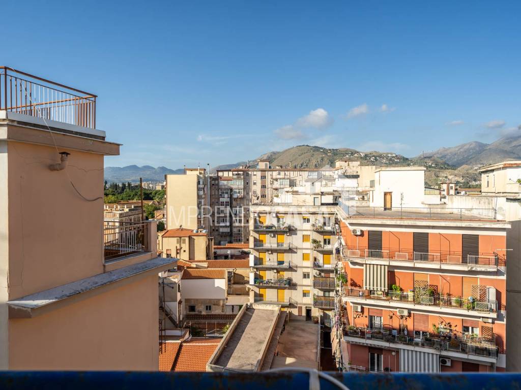 appartamento in vendita a Palermo in zona Altarello