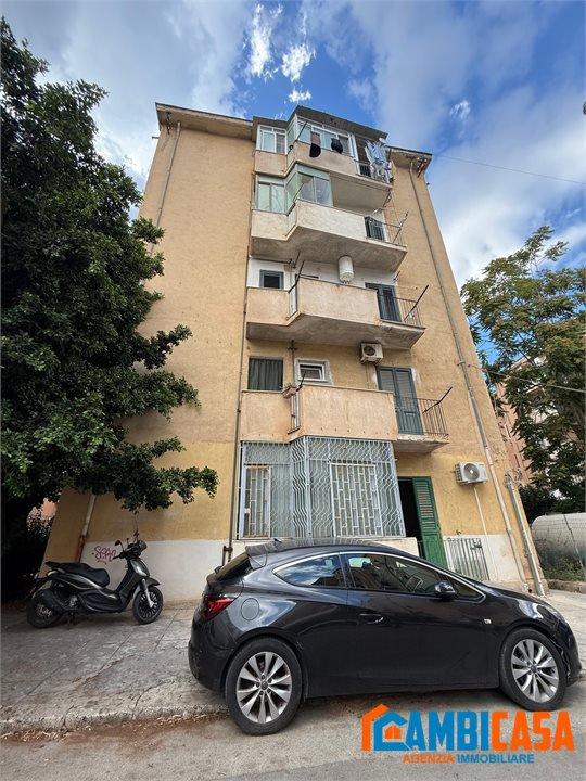 appartamento in vendita a Palermo in zona Mezzomonreale