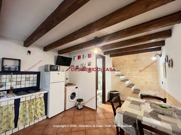 appartamento in vendita a Palermo in zona Montegrappa / Santa Rosalia