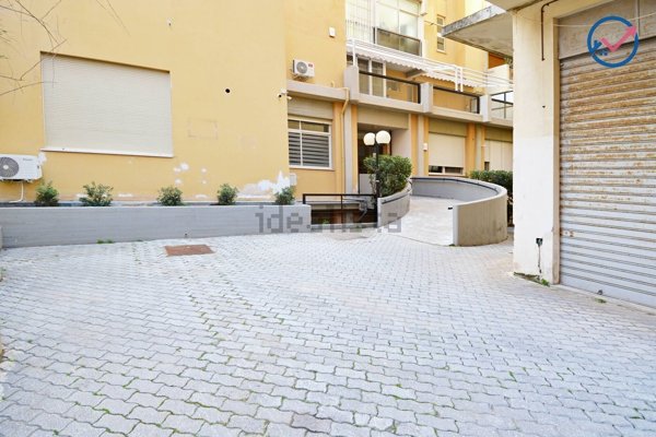 ufficio in vendita a Palermo