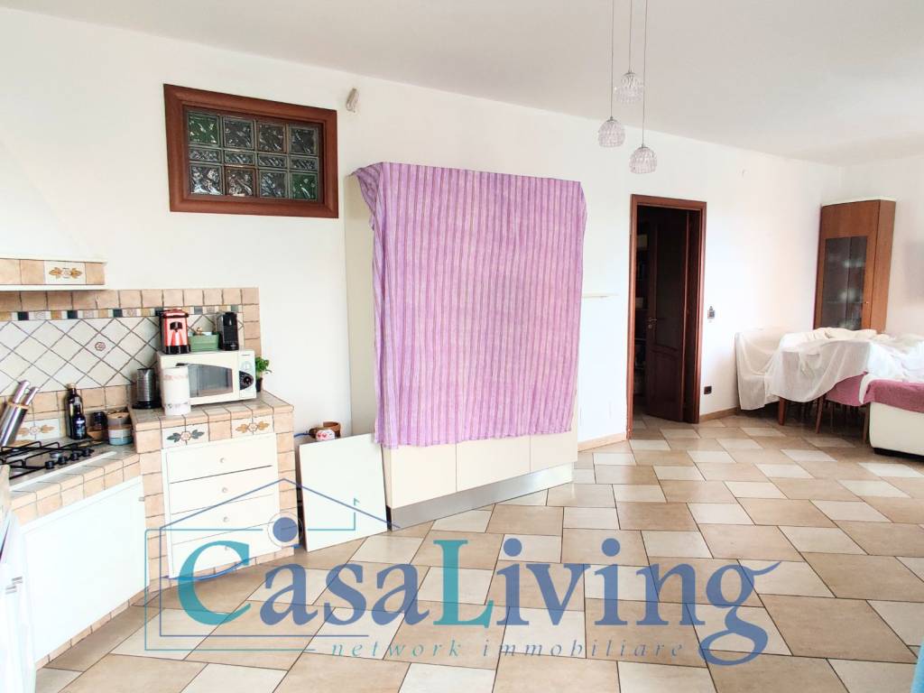 appartamento in vendita a Palermo in zona Chiavelli