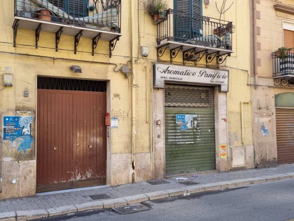 appartamento in vendita a Palermo in zona Oreto