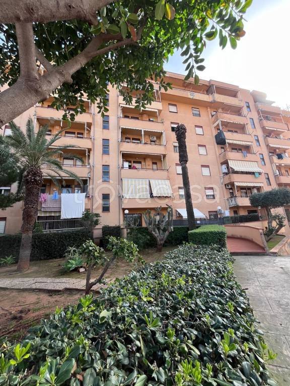 appartamento in vendita a Palermo in zona Pallavicino