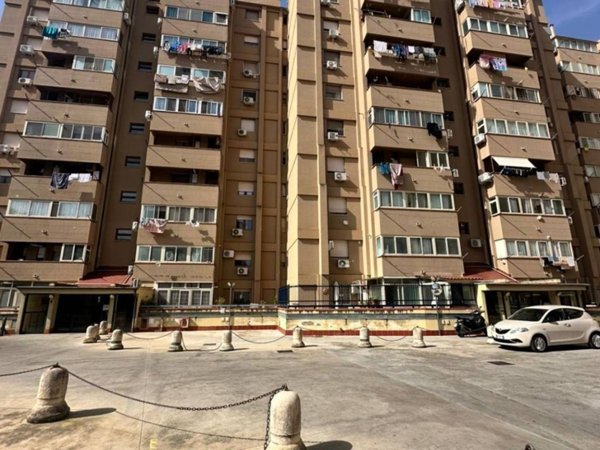appartamento in vendita a Palermo in zona Villagrazia/Falsomiele