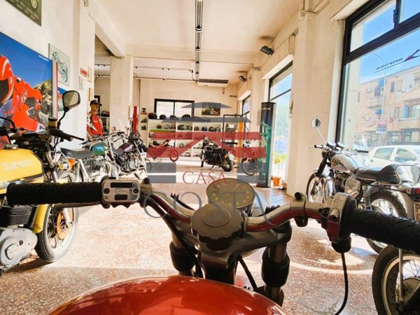 negozio in vendita a Palermo in zona Montepellegrino
