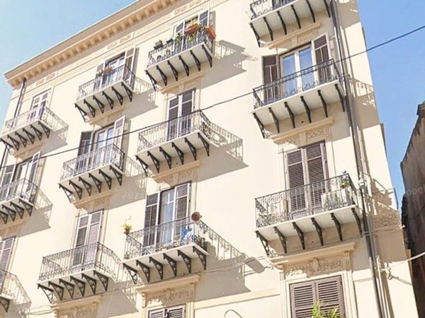appartamento in vendita a Palermo in zona Centro storico