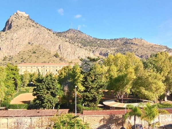 appartamento in vendita a Palermo in zona Montepellegrino