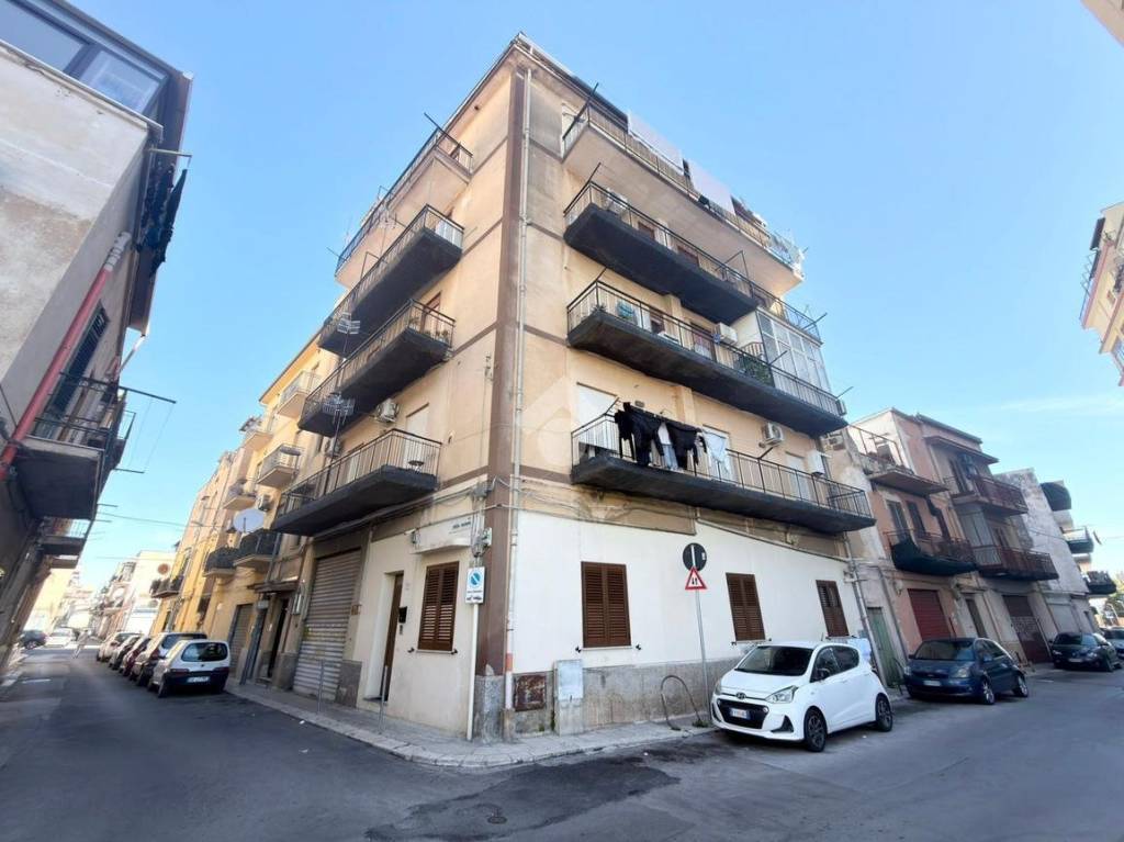 appartamento in vendita a Palermo in zona Altarello
