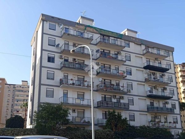 appartamento in vendita a Palermo in zona Oreto