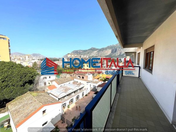 appartamento in vendita a Palermo in zona San Lorenzo