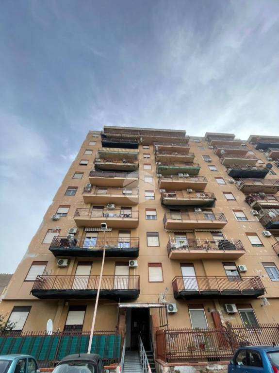 appartamento in vendita a Palermo in zona Uditore