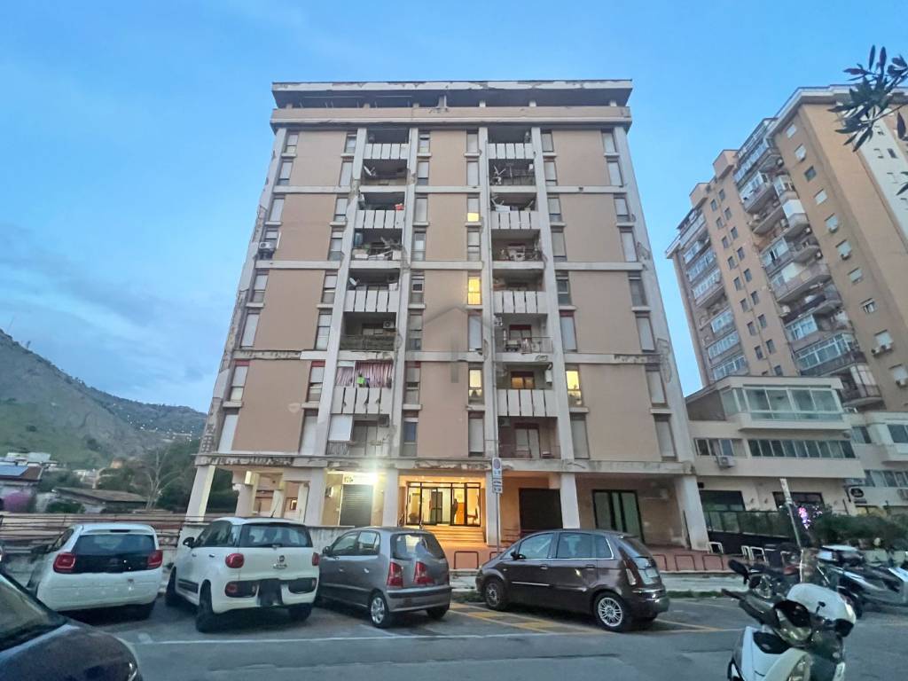 appartamento in vendita a Palermo in zona Montepellegrino