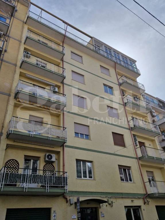 appartamento in vendita a Palermo