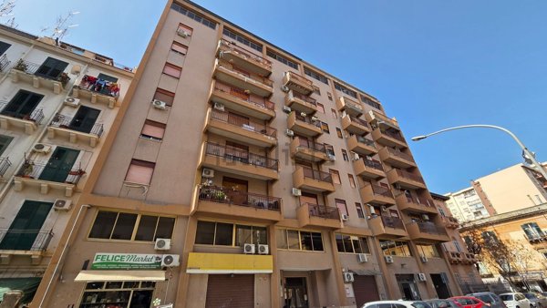 appartamento in vendita a Palermo in zona Calatafimi / Cuba