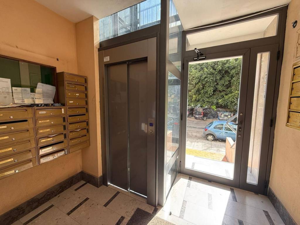 appartamento in vendita a Palermo in zona Calatafimi / Cuba