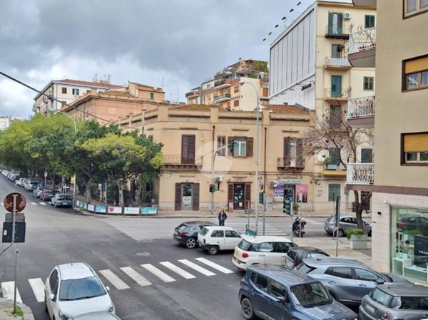 appartamento in vendita a Palermo in zona Libertà