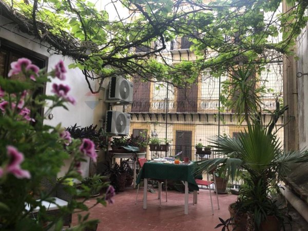 appartamento in vendita a Palermo in zona Centro storico