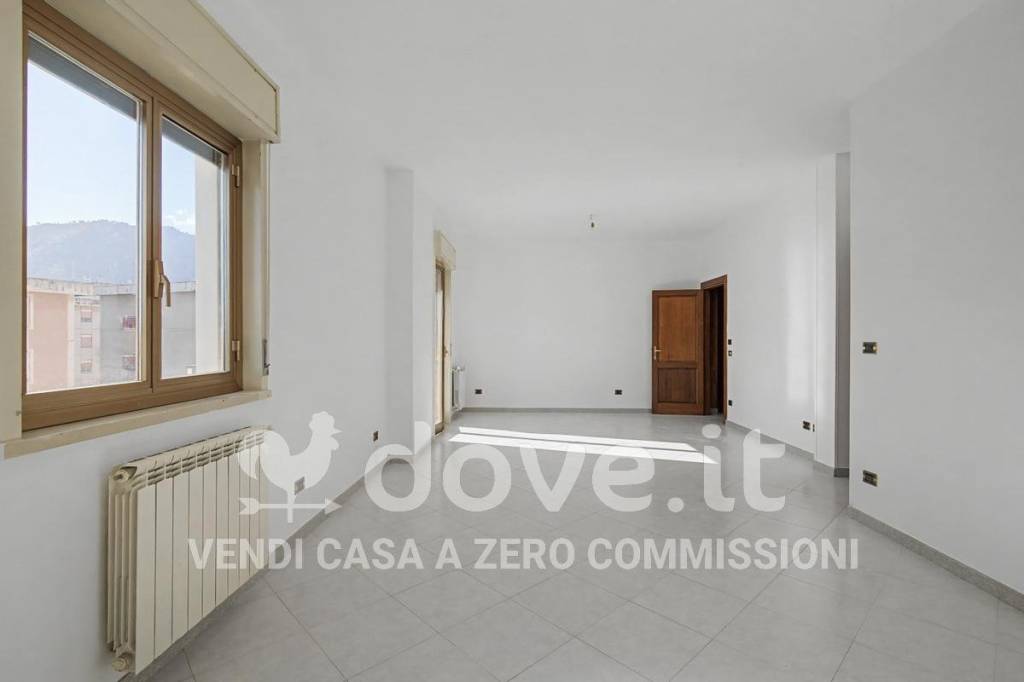 appartamento in vendita a Palermo in zona Montegrappa / Santa Rosalia