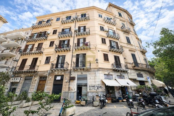 appartamento in vendita a Palermo in zona Centro storico