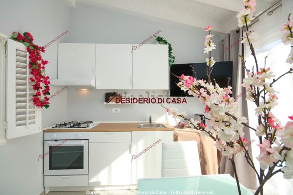 appartamento in vendita a Palermo in zona Mondello