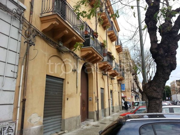 negozio in vendita a Palermo in zona Centro storico