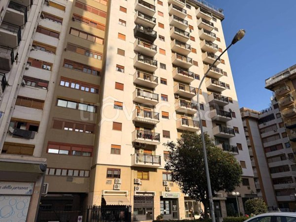 appartamento in vendita a Palermo in zona Resuttana