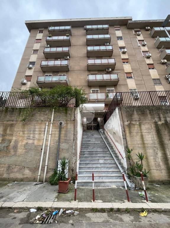 appartamento in vendita a Palermo in zona Baida