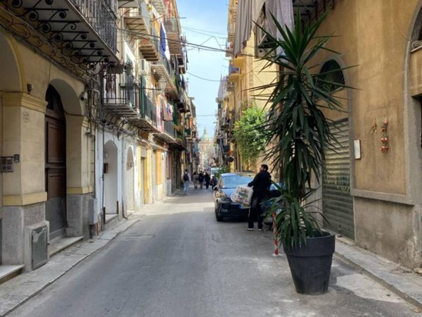 appartamento in vendita a Palermo in zona Centro storico