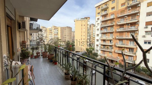 appartamento in vendita a Palermo
