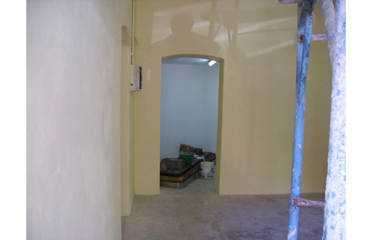 locale commerciale in vendita a Palermo