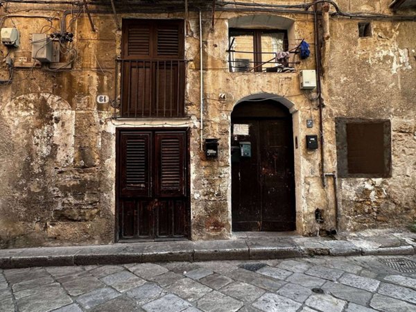 appartamento in vendita a Palermo in zona Centro storico