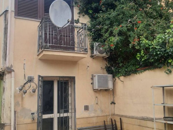 casa indipendente in vendita a Palermo in zona Calatafimi / Cuba