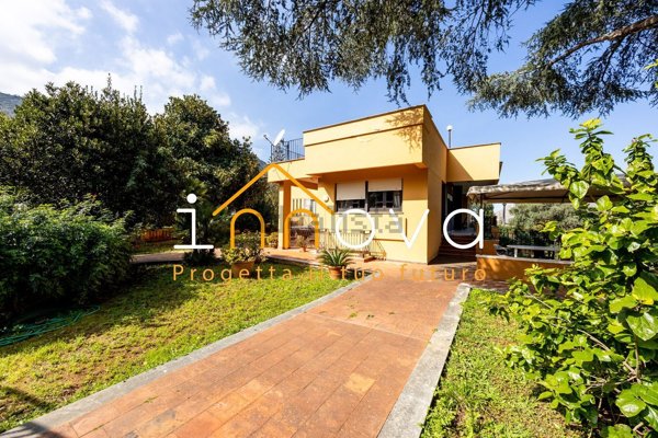 casa indipendente in vendita a Palermo in zona Resuttana